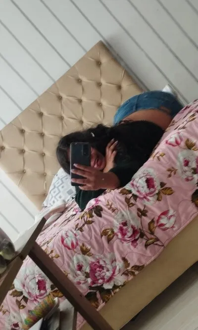 Live sex webcam photo for GaaeMacbeth #275680327