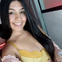 Live sex webcam photo for Gaby_Garzon #276858774