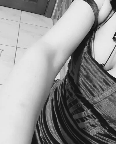 Live sex webcam photo for Gamze_lim #275542622