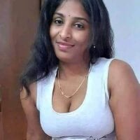 Live sex webcam photo for Gayathri-tamil #277316036