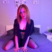 Live sex webcam photo for Geneva_Fox #277673149