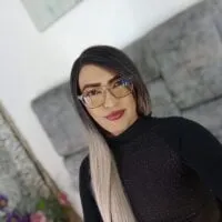 Live sex webcam photo for Georgia_sex2 #277708261