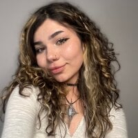 Live sex webcam photo for GlennaBorne #278000071