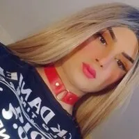 Live sex webcam photo for GoldenHugexxx #275862188