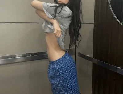 Live sex webcam photo for Goodgurldiana #275464257