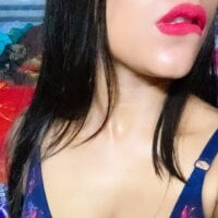 Live sex webcam photo for HOTTY_JANVI #276791175