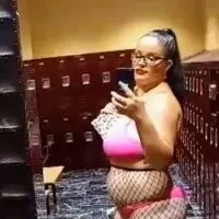 Live sex webcam photo for Hailey94 #275906334