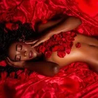 Live sex webcam photo for HaleyGil #277335999