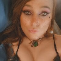 Live sex webcam photo for HallowBalance #277910583