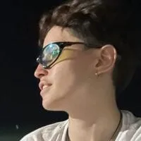 Live sex webcam photo for Hally_lewis #277370969