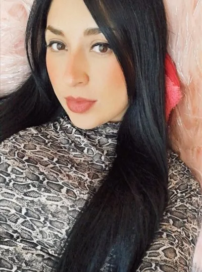 Live sex webcam photo for Hanna_salvatoree #275438388