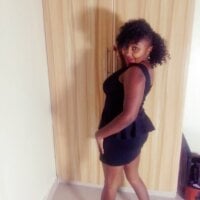 Live sex webcam photo for Harneeybooby #277576609