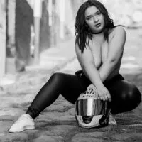 Live sex webcam photo for HarperGillis #275904308