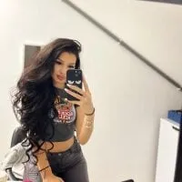 Live sex webcam photo for HelenShaw #277279873