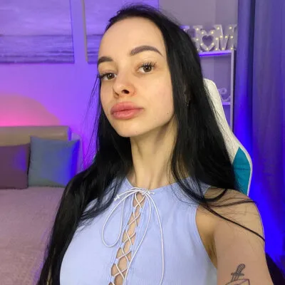 Live sex webcam photo for Helen__Cruz #275496152