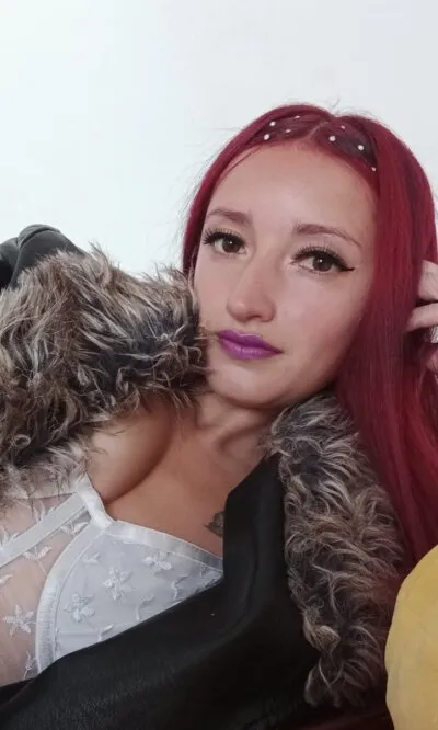 Live sex webcam photo for Hinathathx #275467381