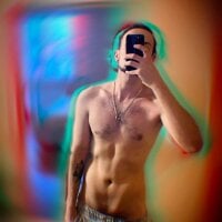 Live sex webcam photo for HisDudenissimo #277930596