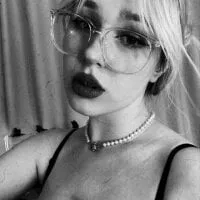 Live sex webcam photo for Holly-Rave #276879984