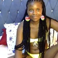 Live sex webcam photo for Horny-Mellem #277184350