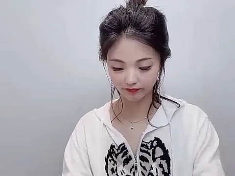 Live sex webcam photo for Hyacinth_ #273216474