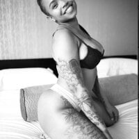 Live sex webcam photo for Inklady2404 #276762607