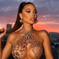 Live sex webcam photo for IrisHens #276259008