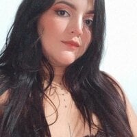 Live sex webcam photo for Isa09-29 #276473350