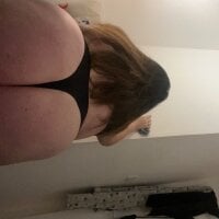 Live sex webcam photo for Izzycurves #277027145