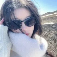 Live sex webcam photo for J-Jolin #277903377