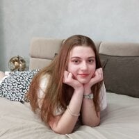 Live sex webcam photo for JamieHolloway #277855741