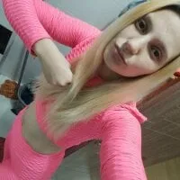 Live sex webcam photo for JaminnaJones #277689145