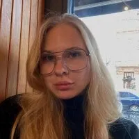 Live sex webcam photo for JaneAbbott #277361907