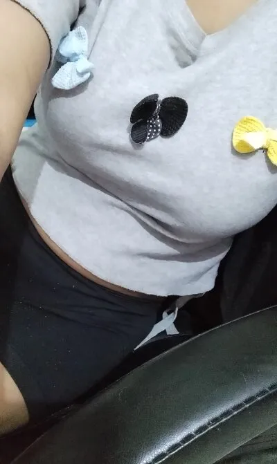 Live sex webcam photo for Jaspreet_kaur #275606639