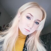 Live sex webcam photo for JenniferWalker #277788449