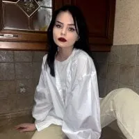 Live sex webcam photo for JenniferWandis #276695372
