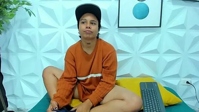 Live sex webcam photo for Jeronimo_Ftm_ #273217902