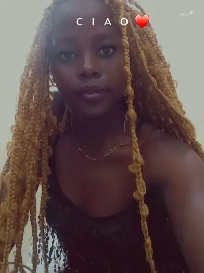 Live sex webcam photo for Jess-Rey #275629637