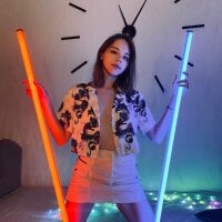 Live sex webcam photo for JewelRayns #278040177