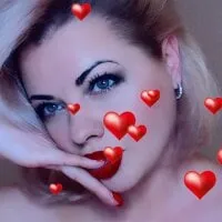 Live sex webcam photo for JewellKiss7