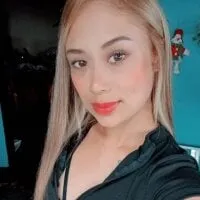 Live sex webcam photo for Jhonnykymberlee #277120427