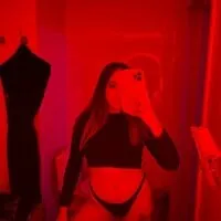 Live sex webcam photo for JoMiller #276918914