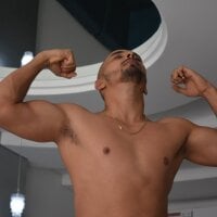 Live sex webcam photo for Jon_butowski #277433823