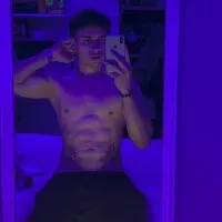 Live sex webcam photo for Josshua_ #276155318