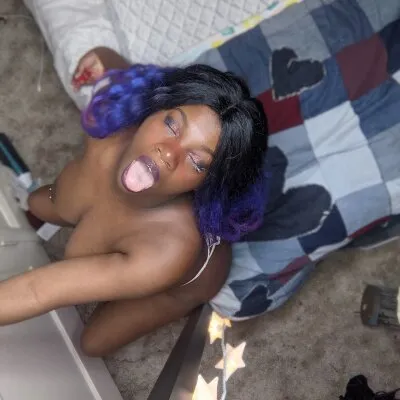 Live sex webcam photo for JudeUncovered #275505752