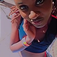 Live sex webcam photo for Juicyvivie_ #276769829