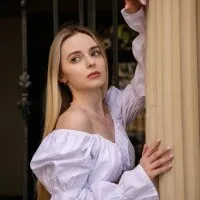 Live sex webcam photo for JuliaBrewer #275982038