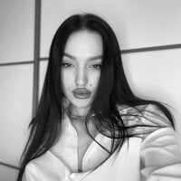 Live sex webcam photo for Julia_Naughty_ #277583146