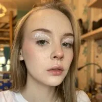 Live sex webcam photo for JulieSimon #276051115