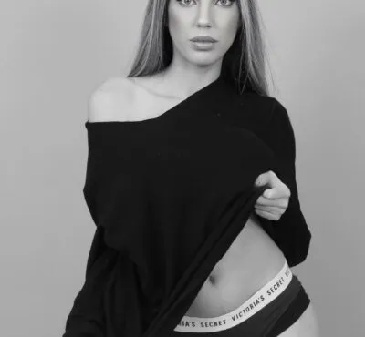 Live sex webcam photo for JullyCam #275738714