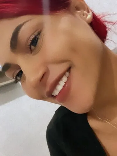 Live sex webcam photo for KaitlynGrey #275472246